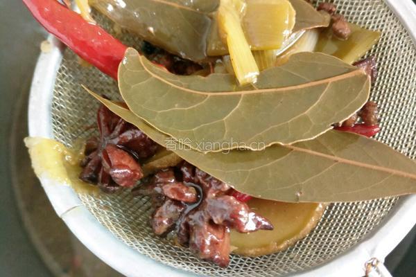 红烧牛肉炖土豆的做法图解12