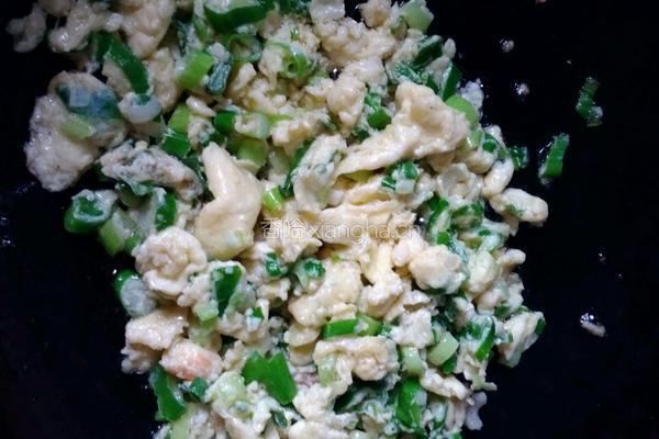 花样蛋炒饭的做法图解2