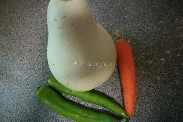 清炒西葫芦的做法图解1