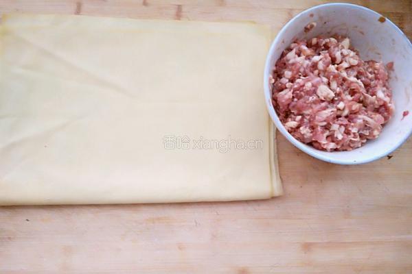 豆皮卷肉（筋斗配合肉香）的做法图解1