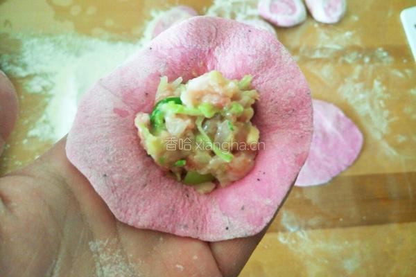牡丹花饺子 的做法图解8