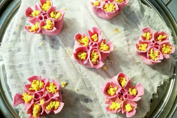 牡丹花饺子 的做法图解12