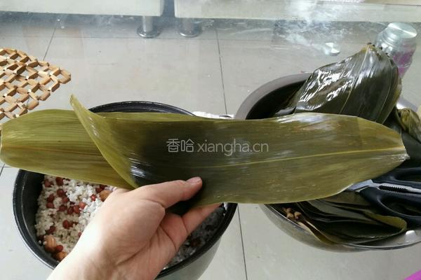 红豆花生糯米粽的做法图解5