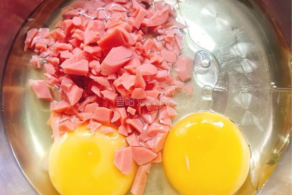 香肠鸡蛋饼的做法图解2