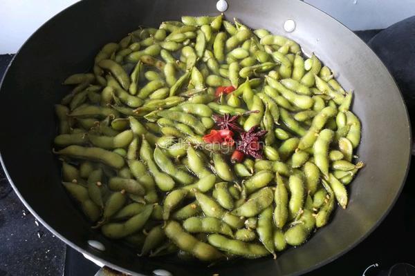 水煮毛豆的做法图解3