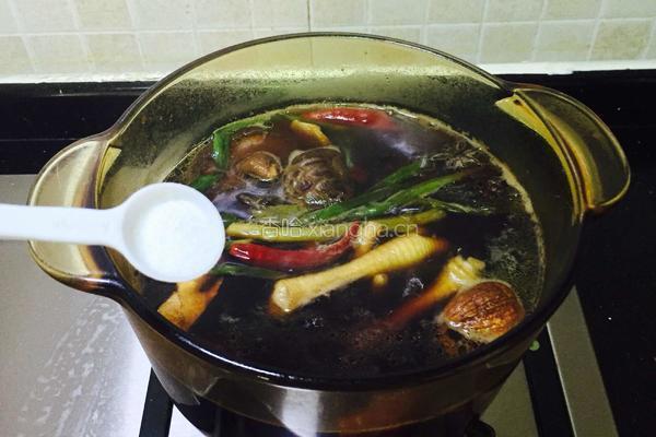 卤牛肉的做法图解9