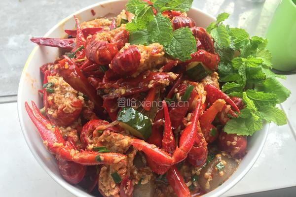 麻辣小龙虾