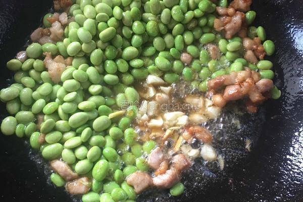 肉丁毛豆米的做法图解7