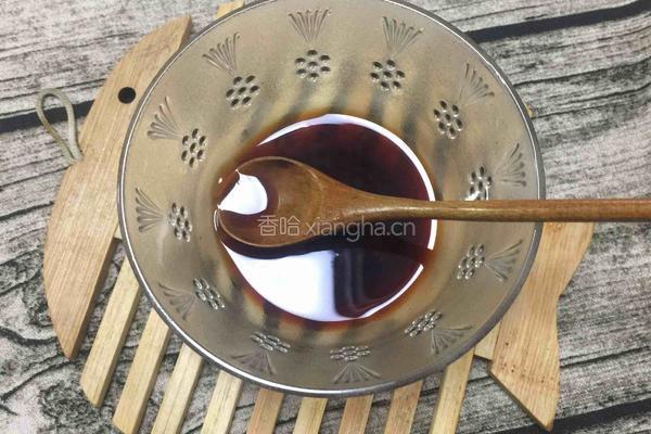 剁椒皮蛋拌豆腐的做法图解4