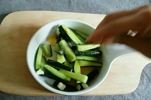 腌黄瓜的做法图解5