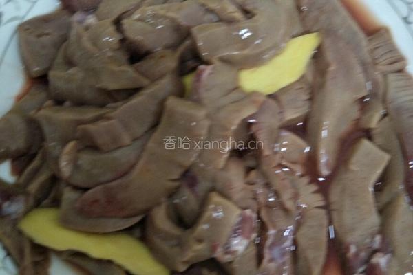 爆炒腰花的做法图解1