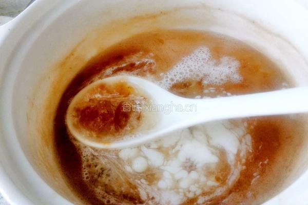 雪燕桃胶皂米羹的做法图解5