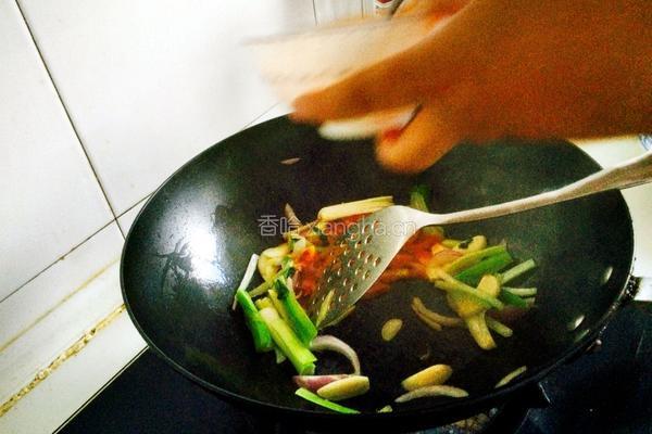 炒蛏子的做法图解6