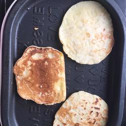 香蕉牛奶鸡蛋饼的做法[图]