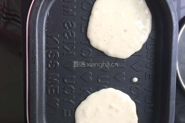 香蕉牛奶鸡蛋饼的做法图解5
