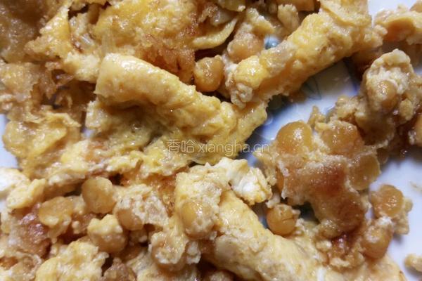 碗豆泥鸡蛋饼的做法图解5