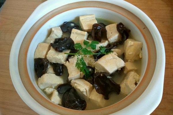 豆腐木耳汤的做法图解11