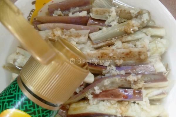 蒜香蒸茄条的做法图解7