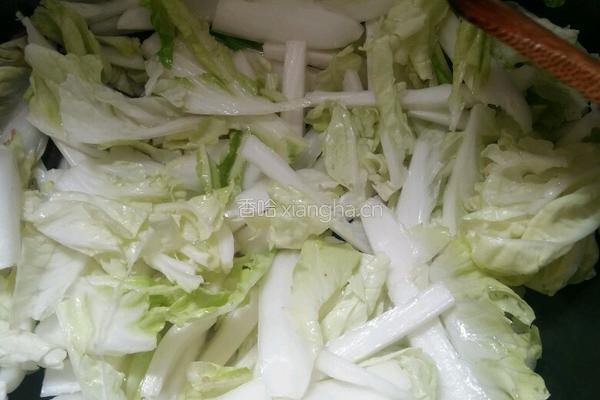 炒小白菜的做法图解4