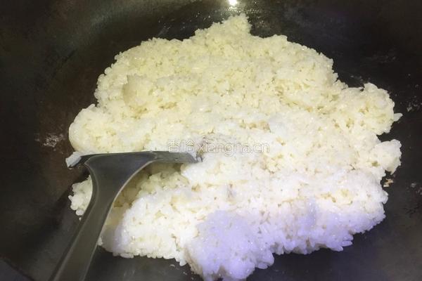 肉松蛋黄烧卖的做法图解2