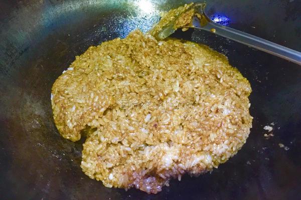 肉松蛋黄烧卖的做法图解3