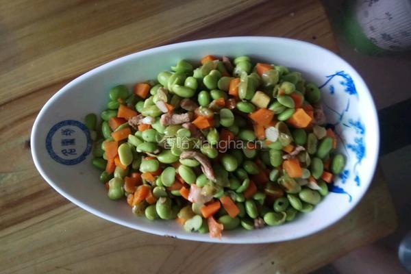 胡萝卜肉丝炒毛豆的做法图解3