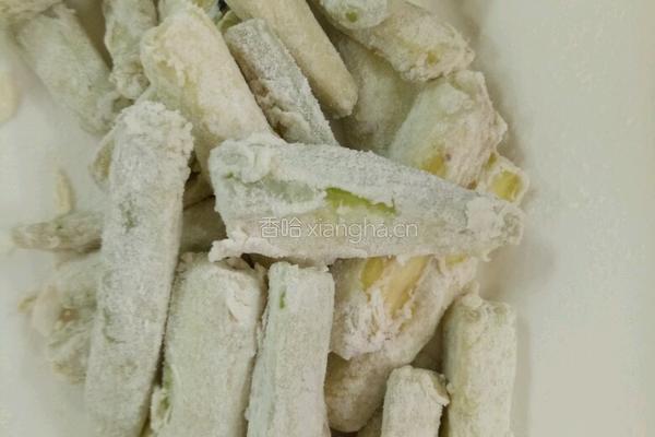 炸烹茄条的做法图解3