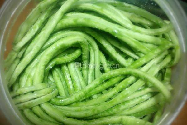秘制青豆角的做法图解4