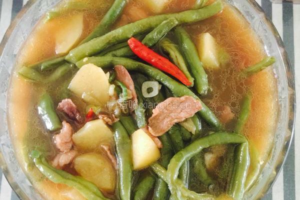 土豆炖豆角