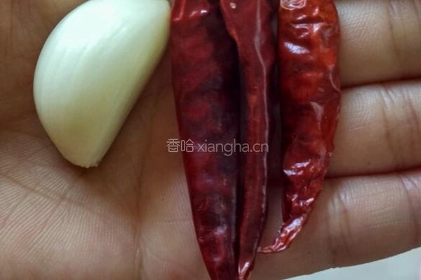 酸菜大肠的做法图解3