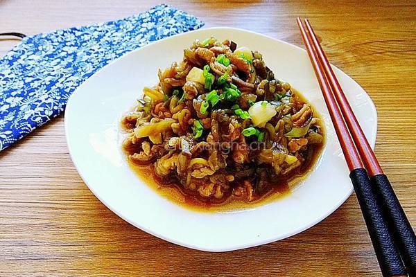 茭白炒里脊肉丝的做法图解9