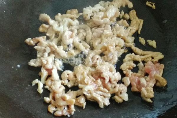 肉丝蚝油茄丝的做法图解4