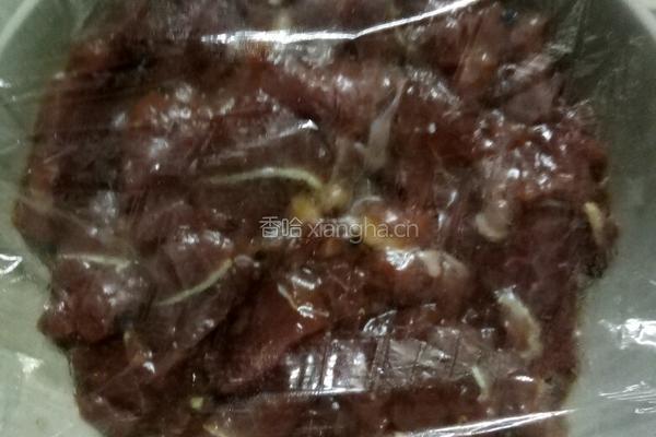 麻辣烤披萨的做法图解2