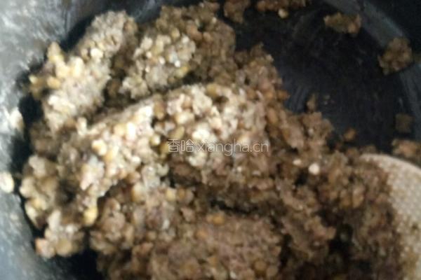 绿豆饼的做法图解1