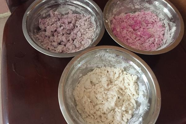 彩色鸡肉包的做法图解3