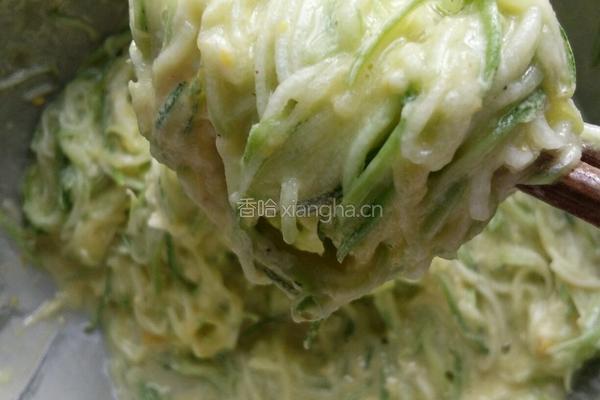 西葫芦饼的做法图解3