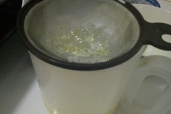 ★牛奶鸡蛋布丁★的做法图解3