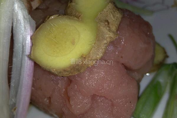蒸猪瘦肉的做法图解1