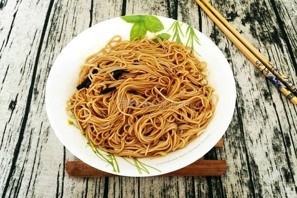 葱油拌面的做法图解6