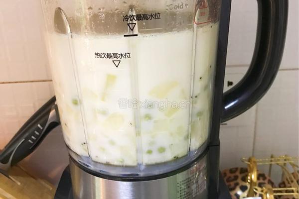 土豆芦笋浓汤的做法图解9