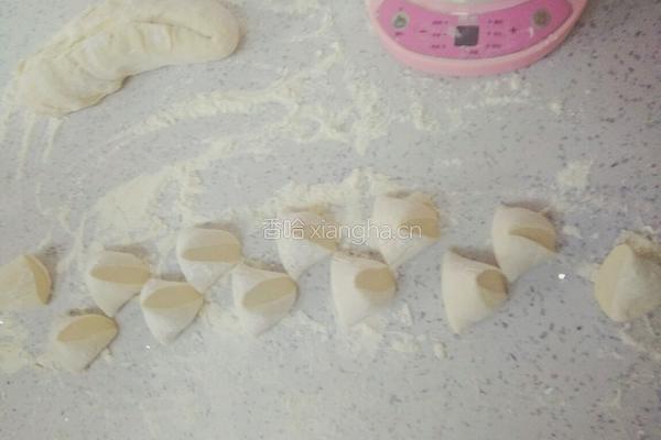 胡萝卜牛肉包子的做法图解8