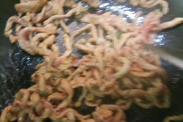 黄瓜炒肉的做法图解4