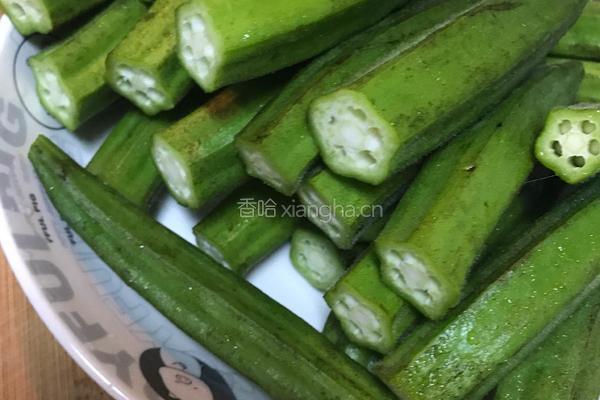 白灼秋葵的做法图解2