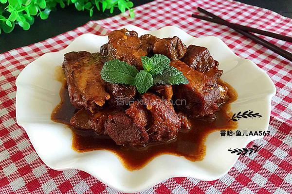 排骨炖松茸的做法图解10