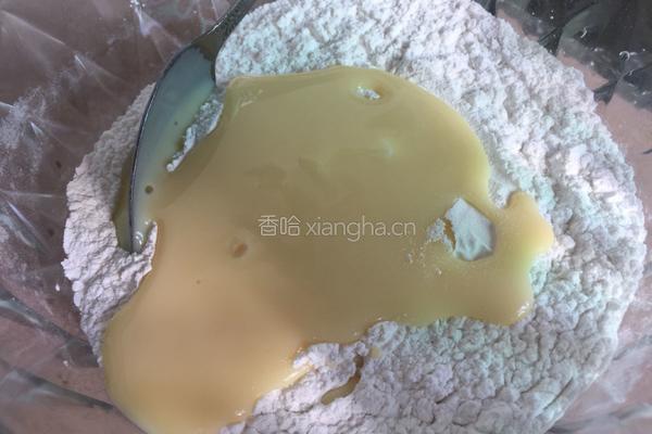 红豆椰蓉糯米糍的做法图解2