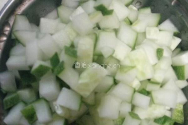 火腿蛋包饭的做法图解2