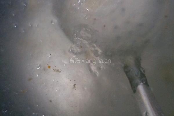 柴火无水炖雪燕的做法图解1