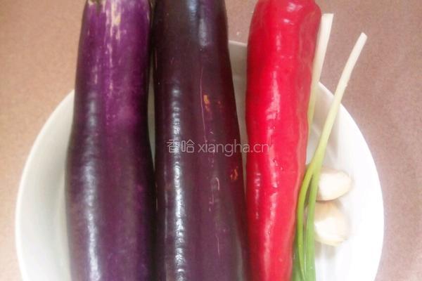 素烧茄子的做法图解1