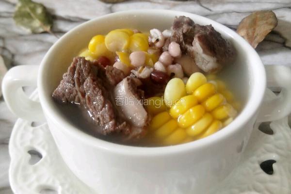 红豆薏米排骨汤