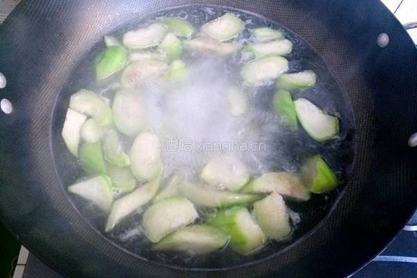 丝瓜炒鸡蛋的做法图解6